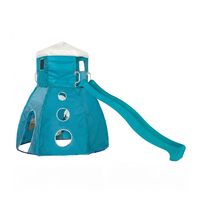 domek wspinaczkowy ze zjeżdżalnią