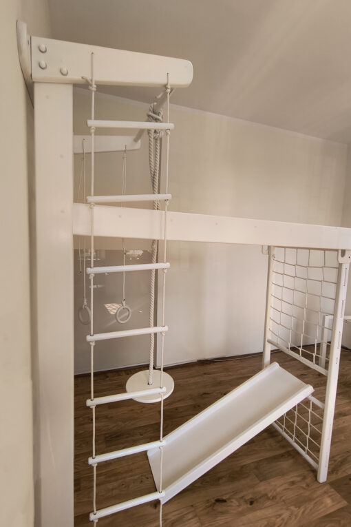 drabinka gimnastyczna czempion biala ()