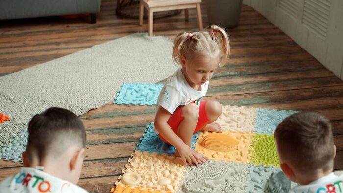 kolorowa sensoryczna mata outdoor