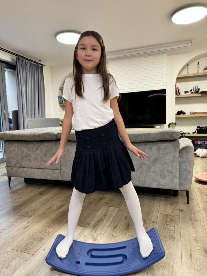 deska do balansowania Wobble z kulką ()