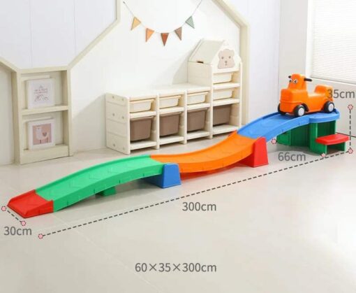 jeździk ze zjeżdżalnią Speed