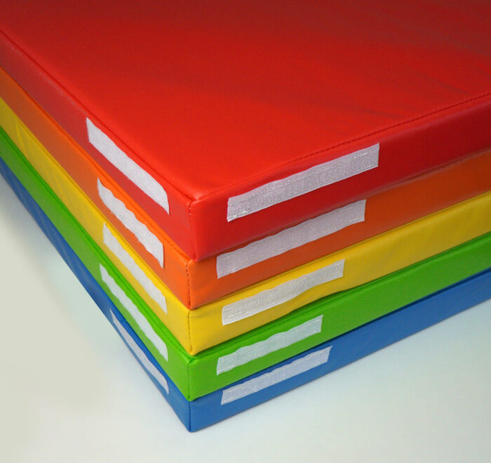 materac gimnastyczny kolorowy